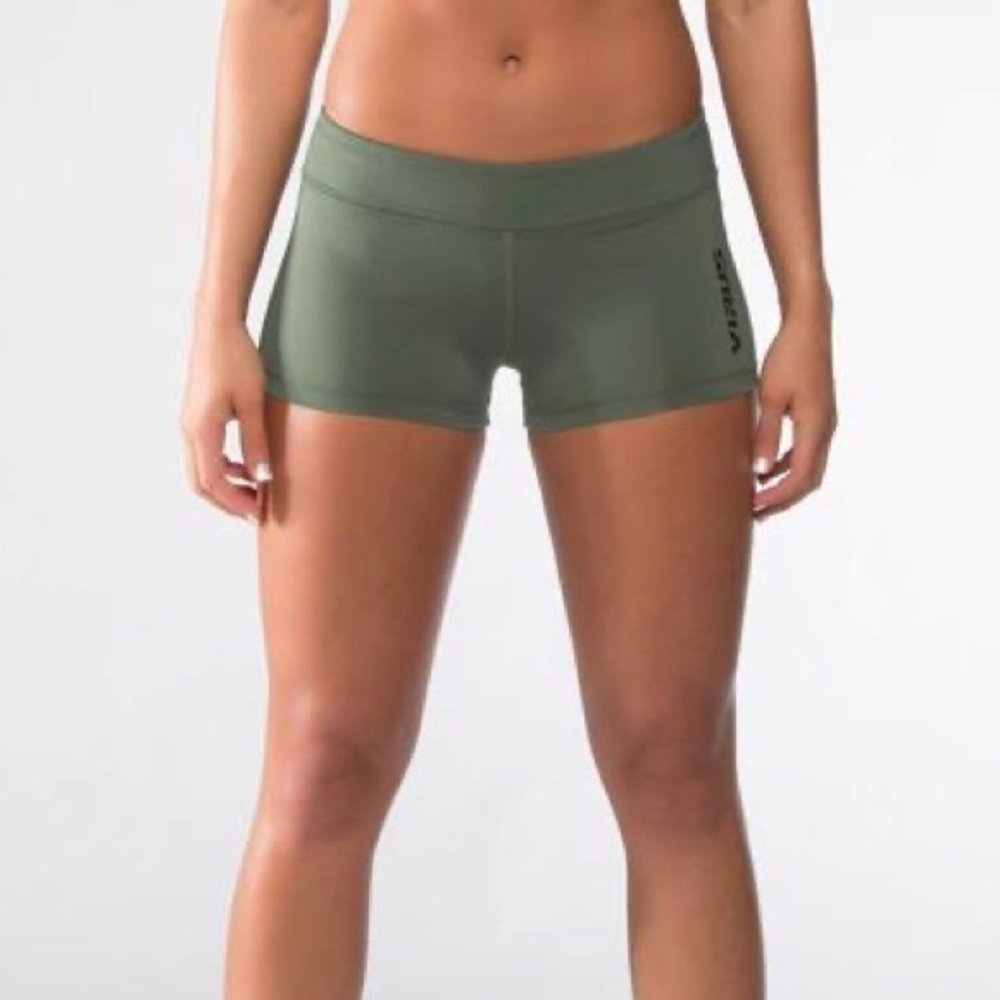 NWT VIRUS SPORT STAY COOL DATA TRAINING SHORTS SIZE LARGE. OLIVE GREEN